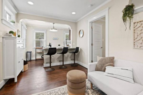 Historic Heights Cozy Nook Apartment